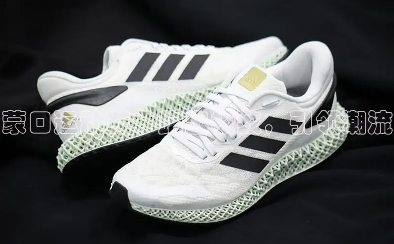 米兰体育app手机下载诸葛科技蒙口运动鞋：跑出极致，引领潮流