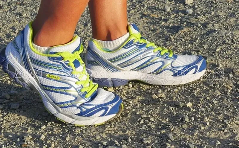 米兰·体育官方网站百度社团赞助平台2024 年女性老爹鞋：踏上复古时尚之旅