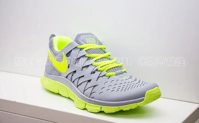 米兰全站登录入口颐驰 06耐克 GTX 运动鞋：防水舒适，无限可能性