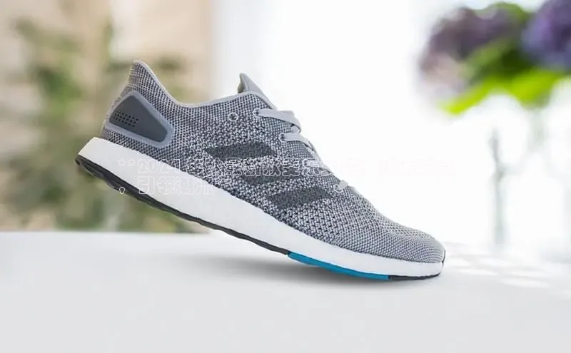 米兰官方手机app网站百家号**2024 年秋最新款斐乐女鞋：舒适时尚
，引领潮流**