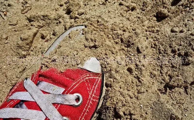 男童春秋网面运动鞋：2025年的潮流趋势与创新设计