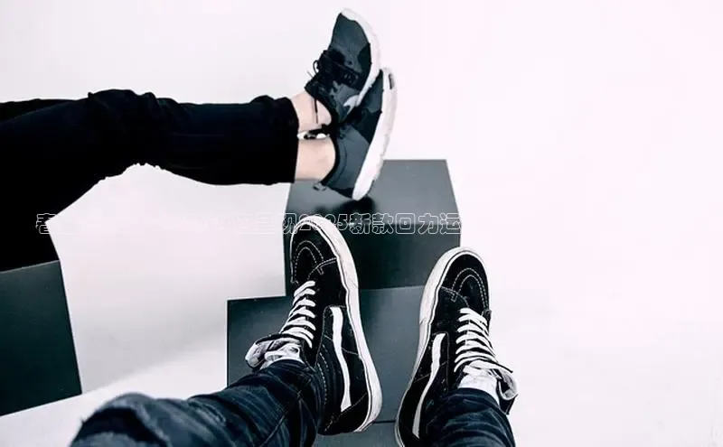 春日盛装：QWEN为您呈现2025新款回力运动鞋，夏日风尚典范！