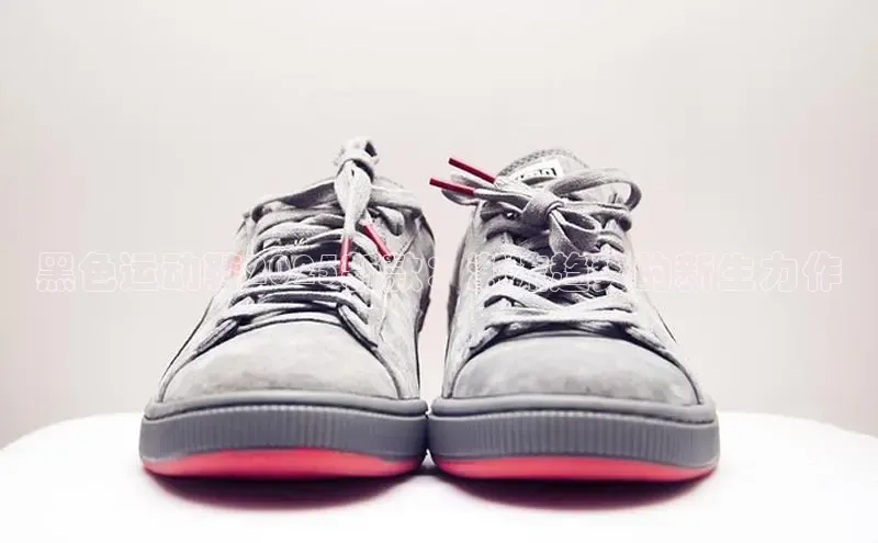 黑色运动鞋2025新款：潮流趋势的新生力作